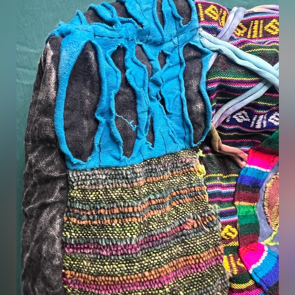 Patched Cotton Hobo Bag - Picture 3 of 5